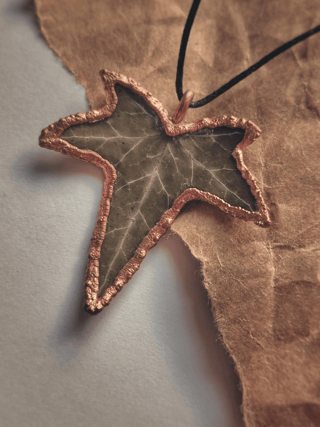 Ivy Leaf Copper Necklace