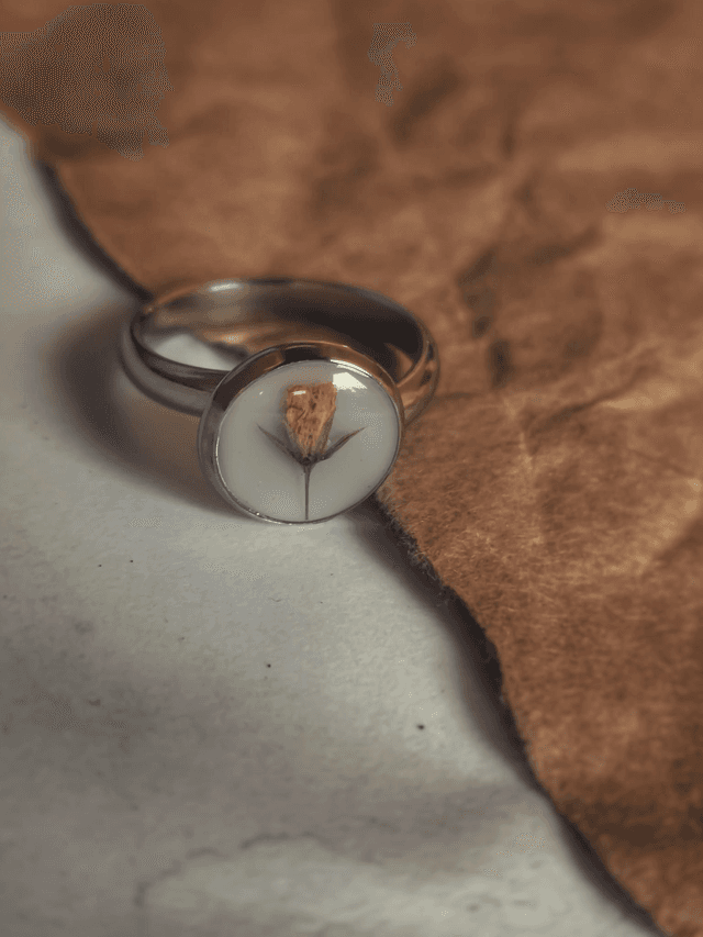 Preserved Floral Ring