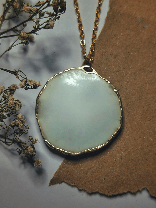 Sunlight Skipping Necklace