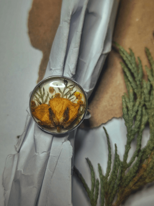 Preserved Floral Ring