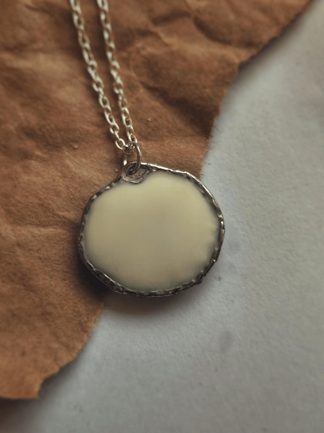 Sunlight Skipping Necklace
