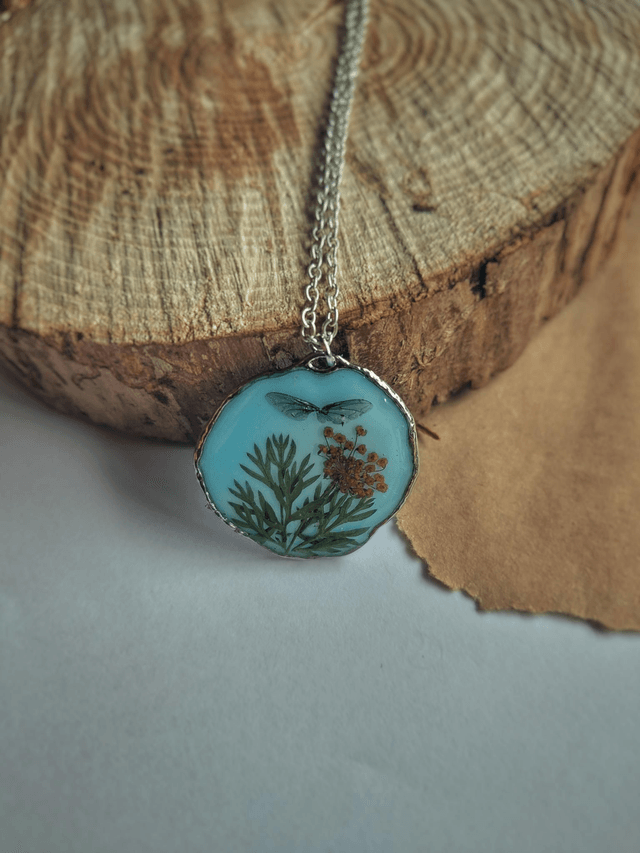 Sunlight Skipping Necklace